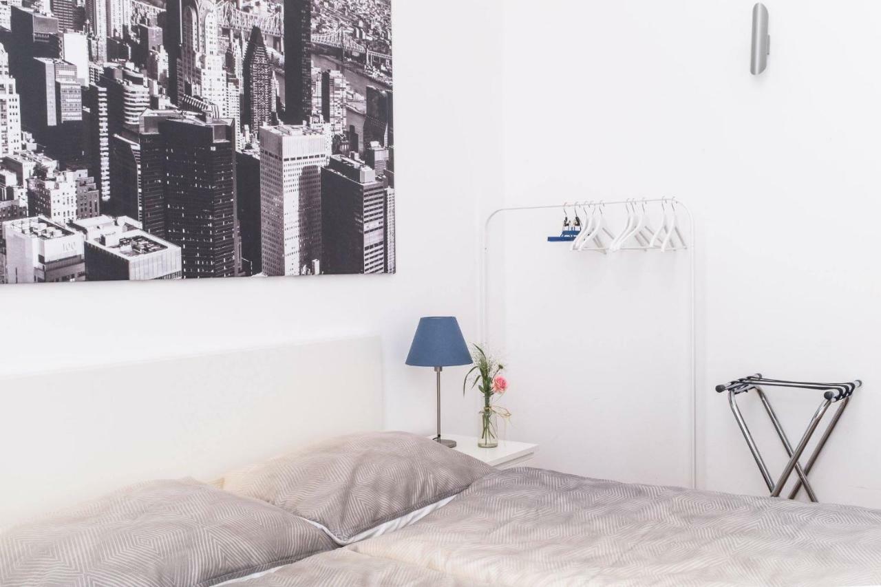 Spacious Old Town Luxury Apartment Linz Exterior photo