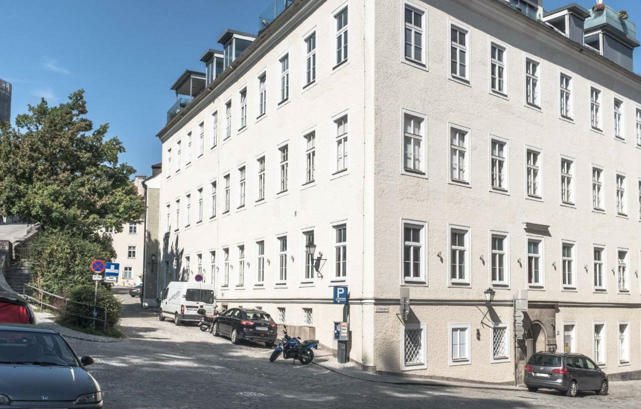 Spacious Old Town Luxury Apartment Linz Exterior photo