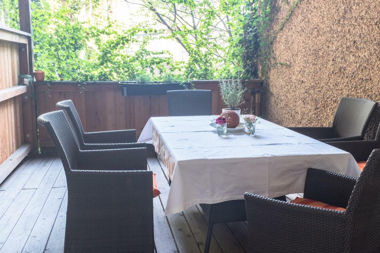 Spacious Old Town Luxury Apartment Linz Exterior photo